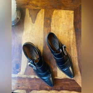 Nine West Pointy Leather Shoes with Buckle Size 8